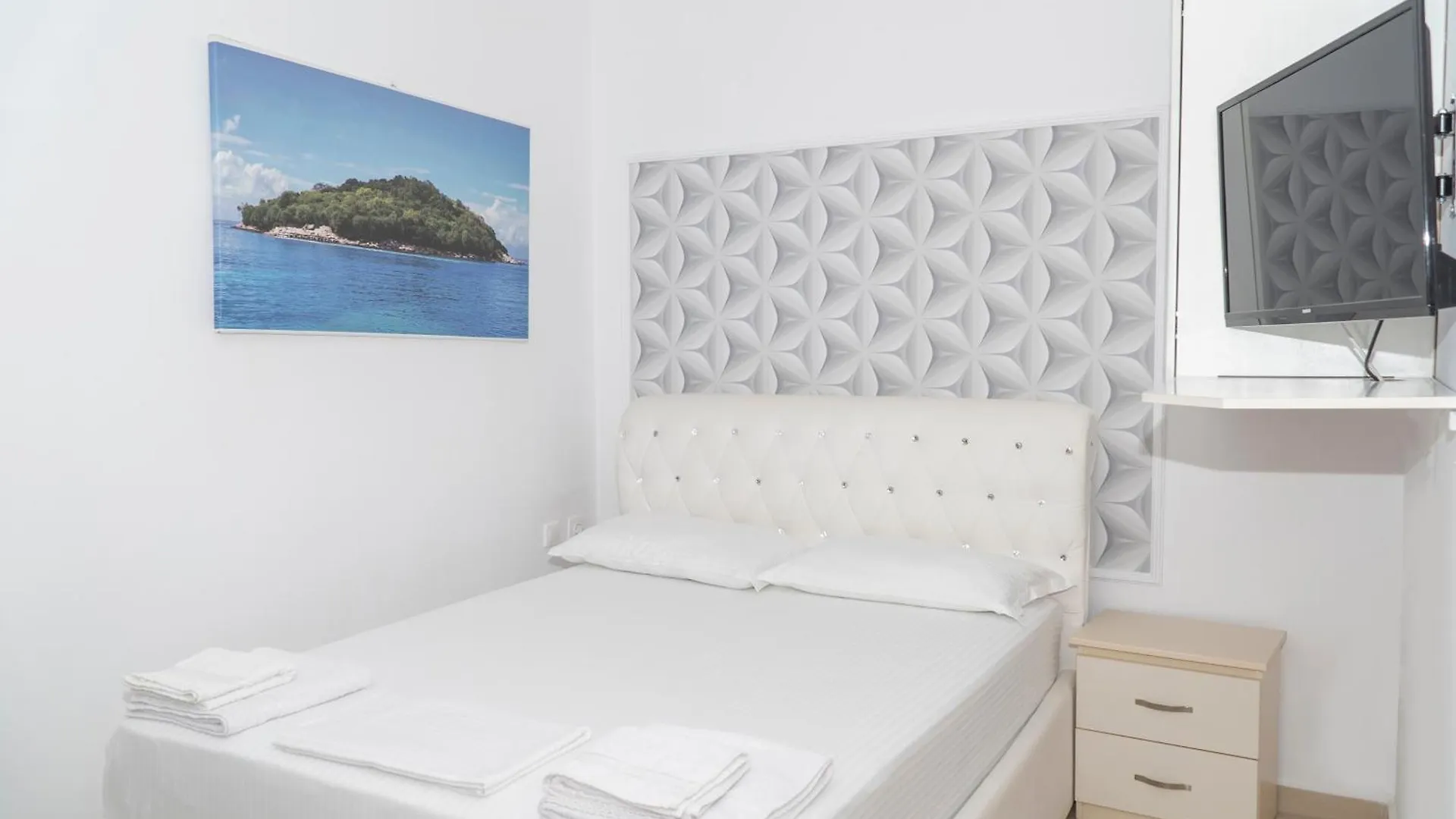 Hotel apartamentowy Oleva Studio'S & Apartment Ksamil Albania